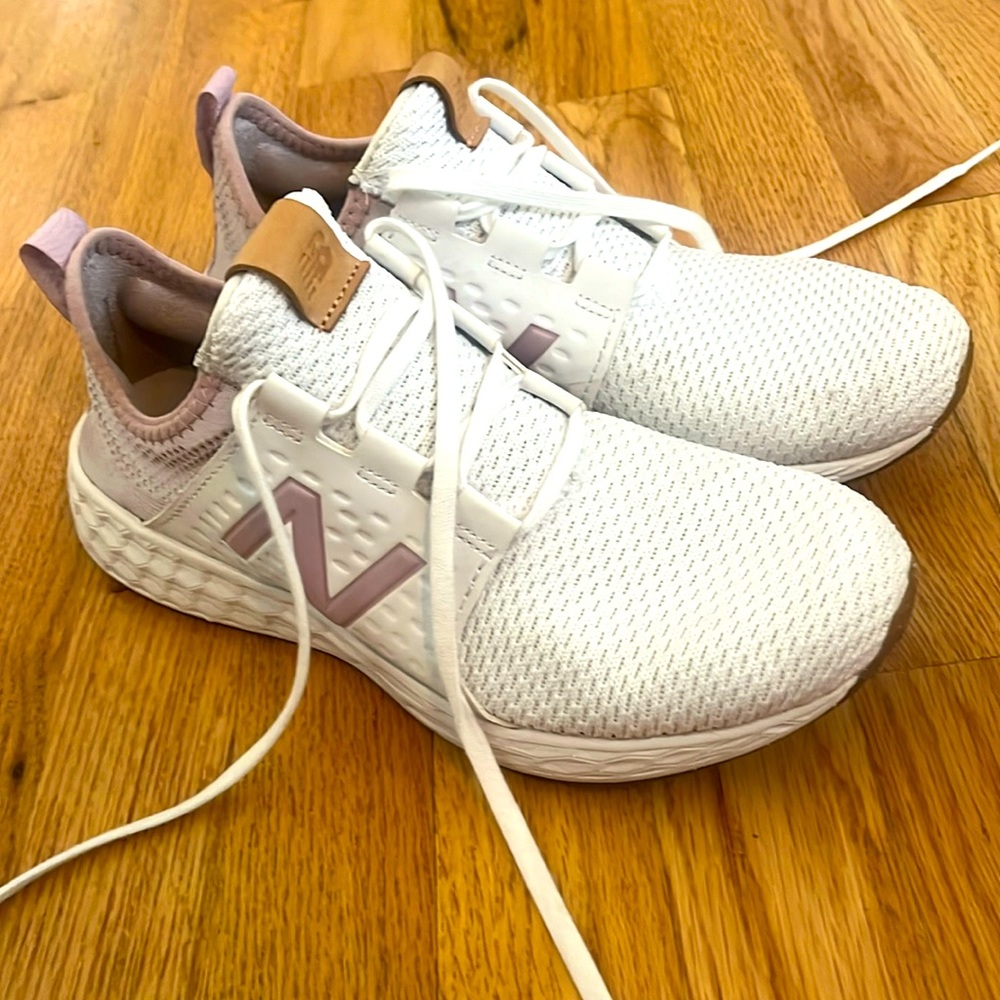 8.5 New Balance Fresh Foam Shoes